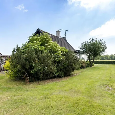5 Bedroom Gorgeous In
