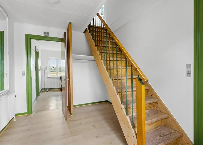 5 Bedroom Gorgeous In Ostermarie